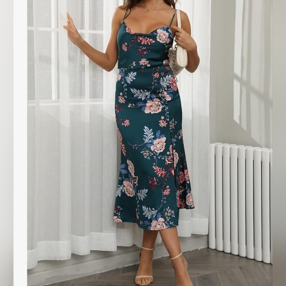 NWT Floral Spaghetti Strap Midi Dress